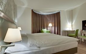 Platzhirsch Zuerich - Downtown Boutique Hotel & Sushi Lounge